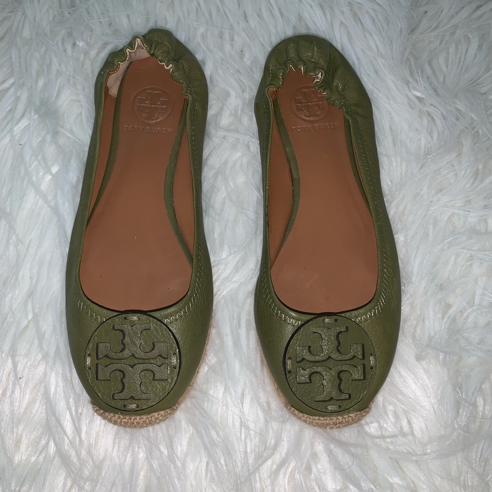 TORY BURCH LEATHER BALLET FLATS